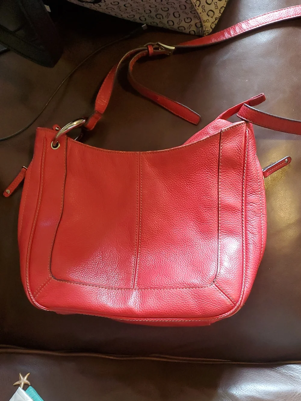 Tignanello Red 100% pebble Leather HOBO Handbag 6 Pocket! Silver Hardware - Picture 2 of 16